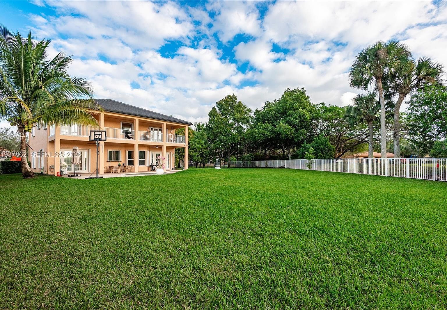 19560 SW 39th Ct Miramar, FL 33029 - Thumbnail 5