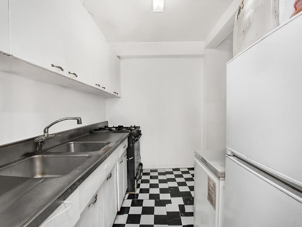 4 Fordham Hill Oval APT 8D Bronx, NY 10468 - Thumbnail 5