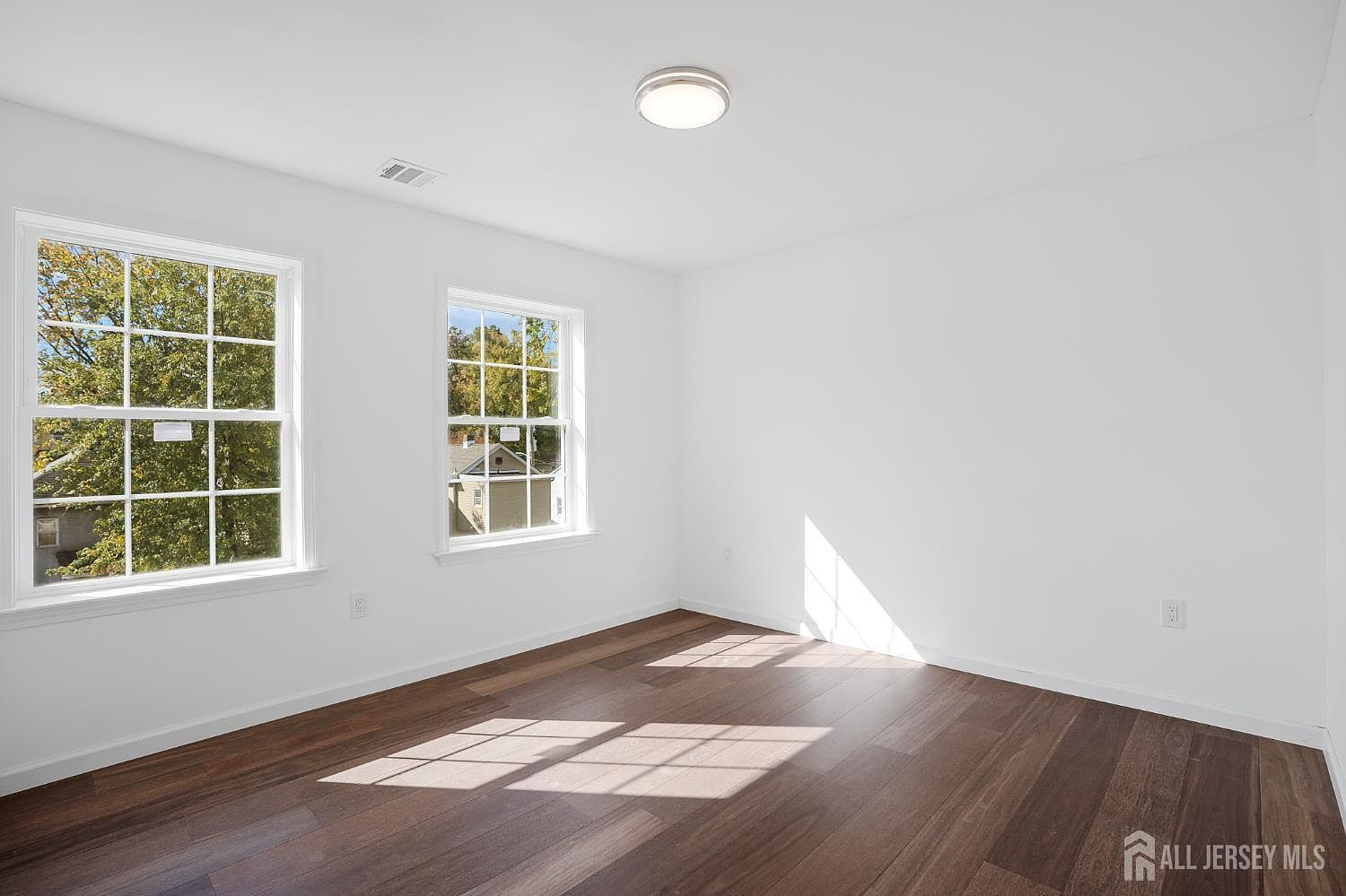 197 Iva St Rahway, NJ 07065 - Thumbnail 5