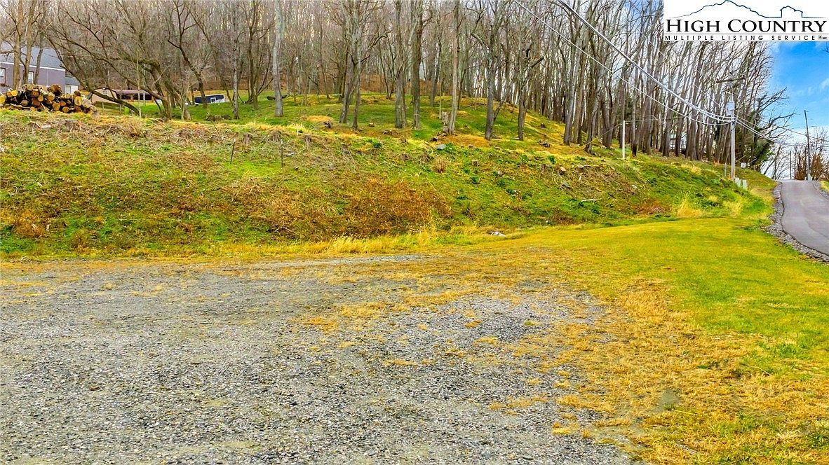 Hice St West Jefferson, NC 28694 - Thumbnail 5