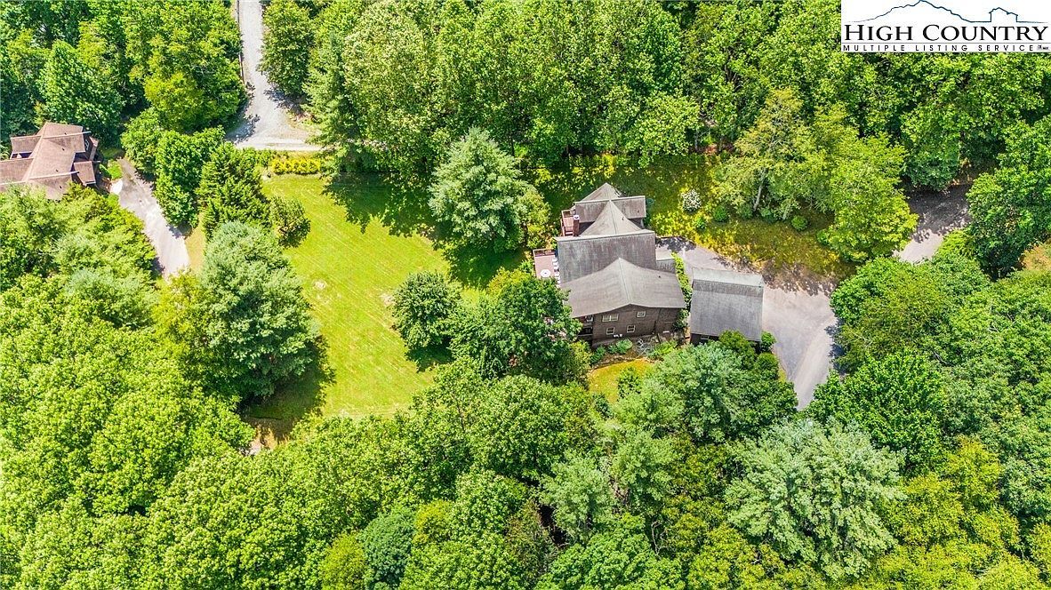 365 Little River Rd Sugar Grove, NC 28679 - Thumbnail 5