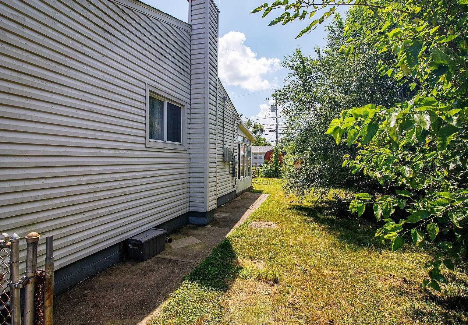 3773 Tylor Dr Columbus, OH 43232 - Thumbnail 5