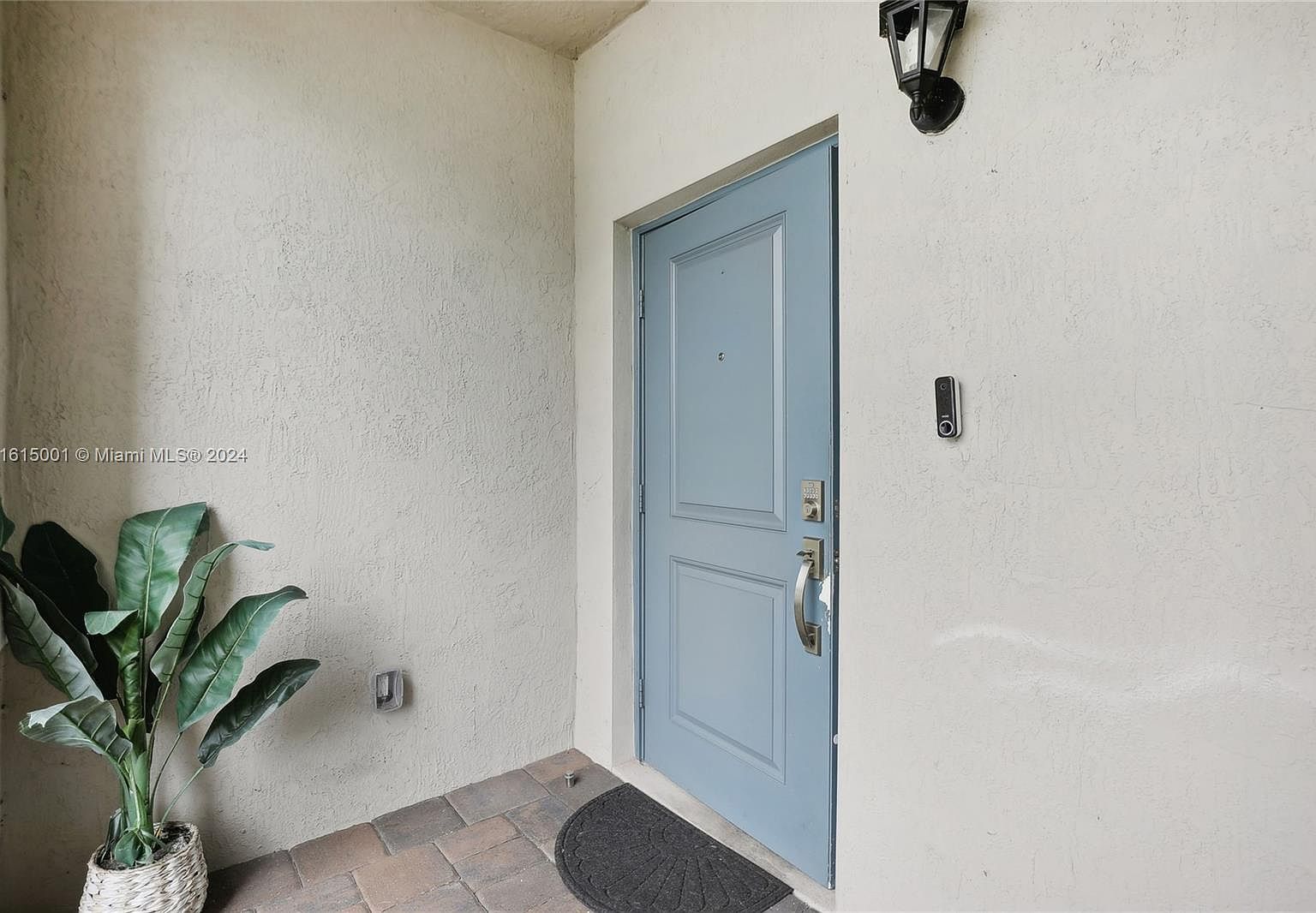 754 SE 19th St Homestead, FL 33034 - Thumbnail 5