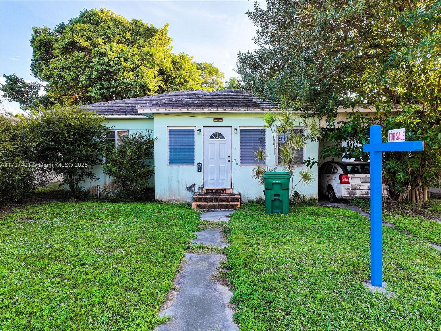 1770 NW 55th Ter Miami, FL 33142 - Thumbnail 5