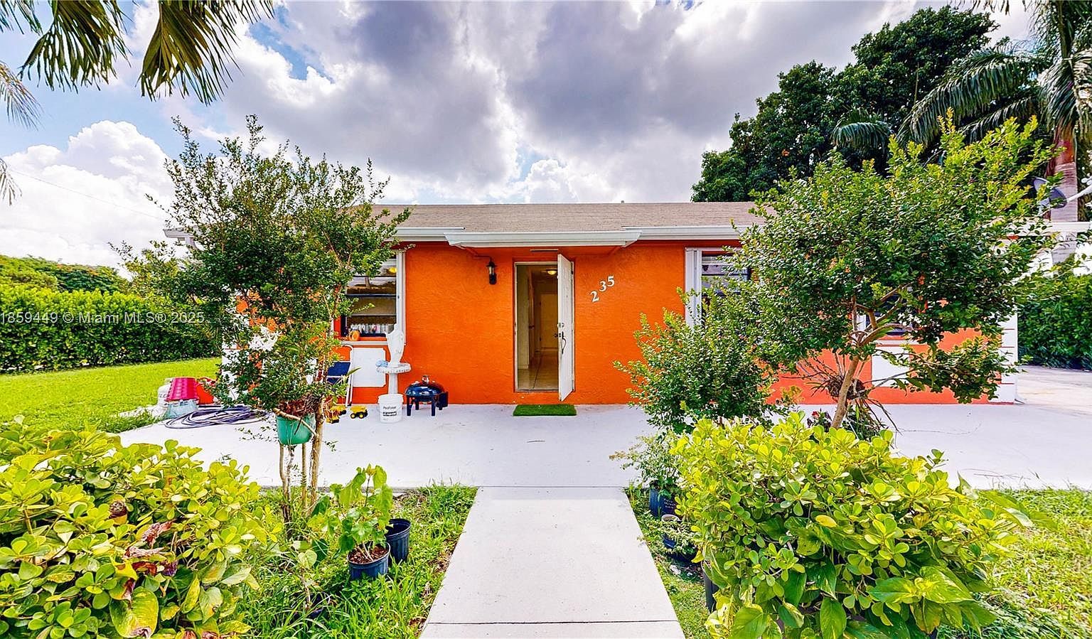 235 SW 16th Ter Homestead, FL 33030 - Thumbnail 5