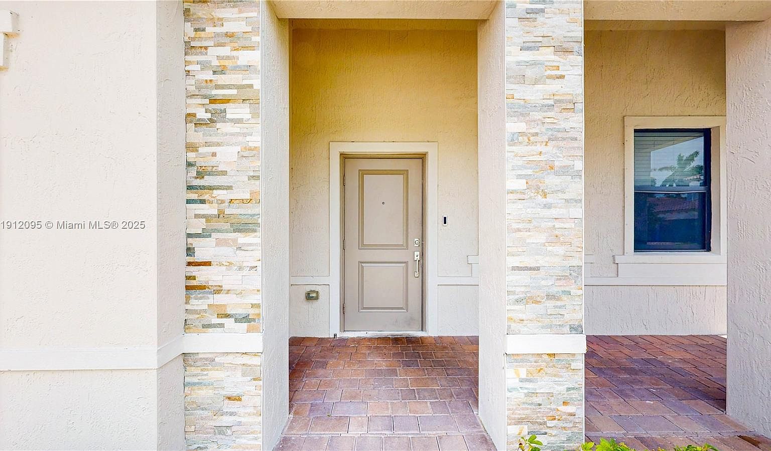 11964 SW 244th Ln Homestead, FL 33032 - Thumbnail 5