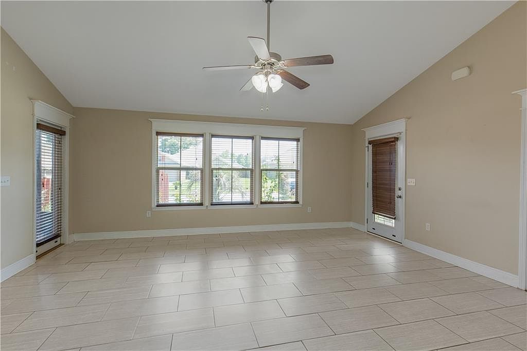 2269 Farrington Loop E Semmes, AL 36575 - Thumbnail 5