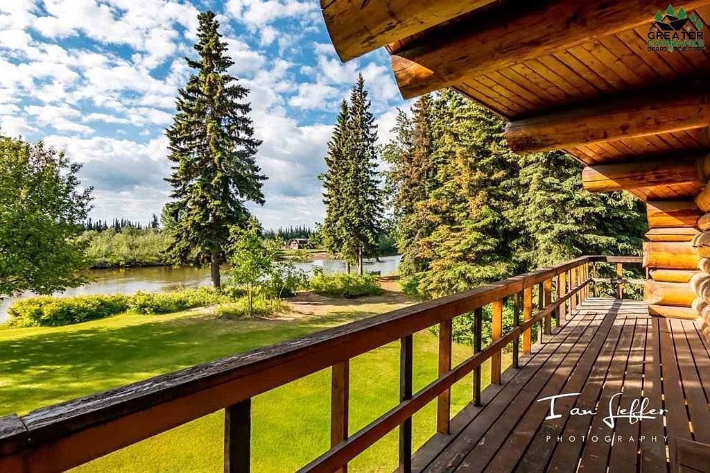 1260 Heldiver St Fairbanks, AK 99709 - Thumbnail 5