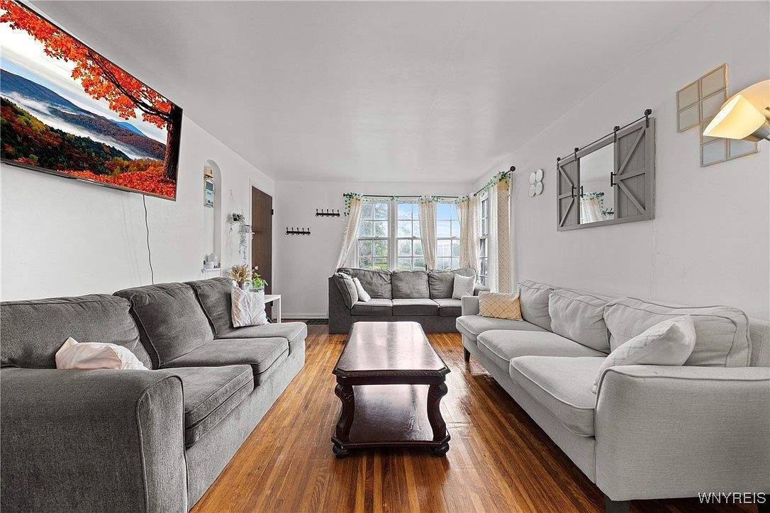 178 Cleveland Dr Cheektowaga, NY 14215 - Thumbnail 5