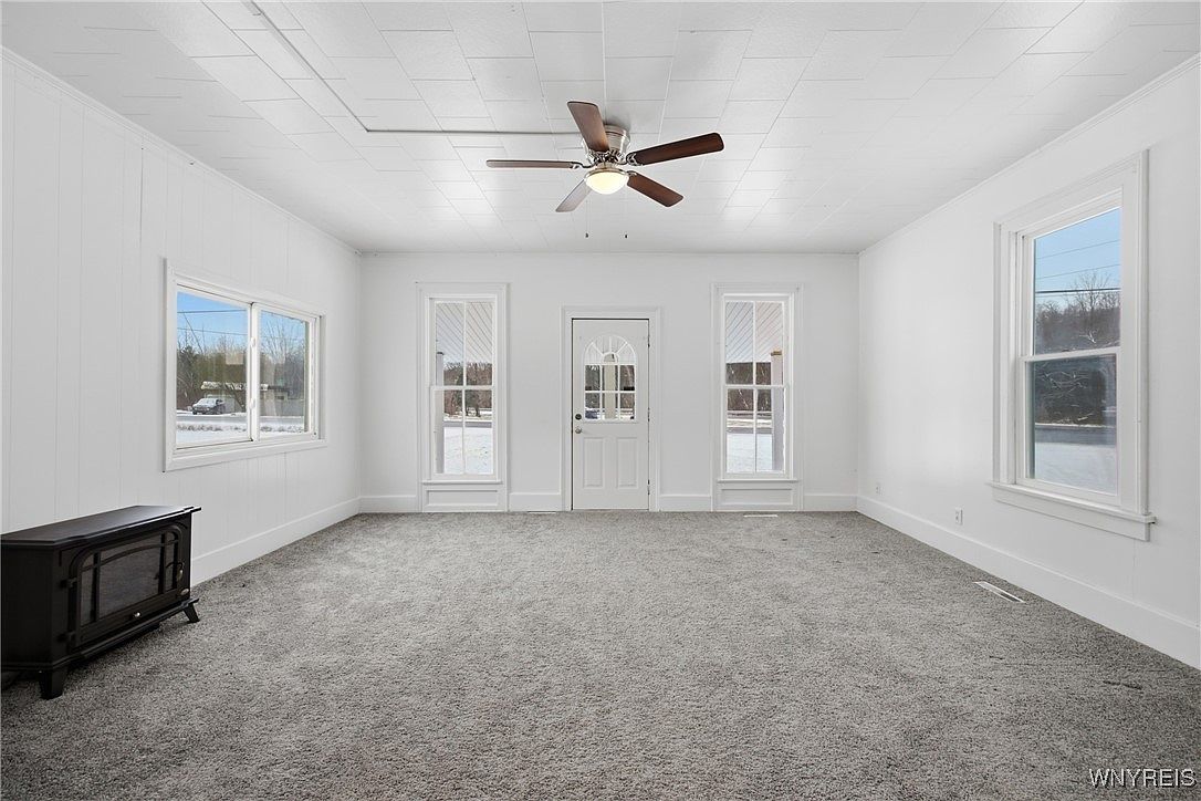 6043 Old Niagara Rd Lockport, NY 14094 - Thumbnail 5