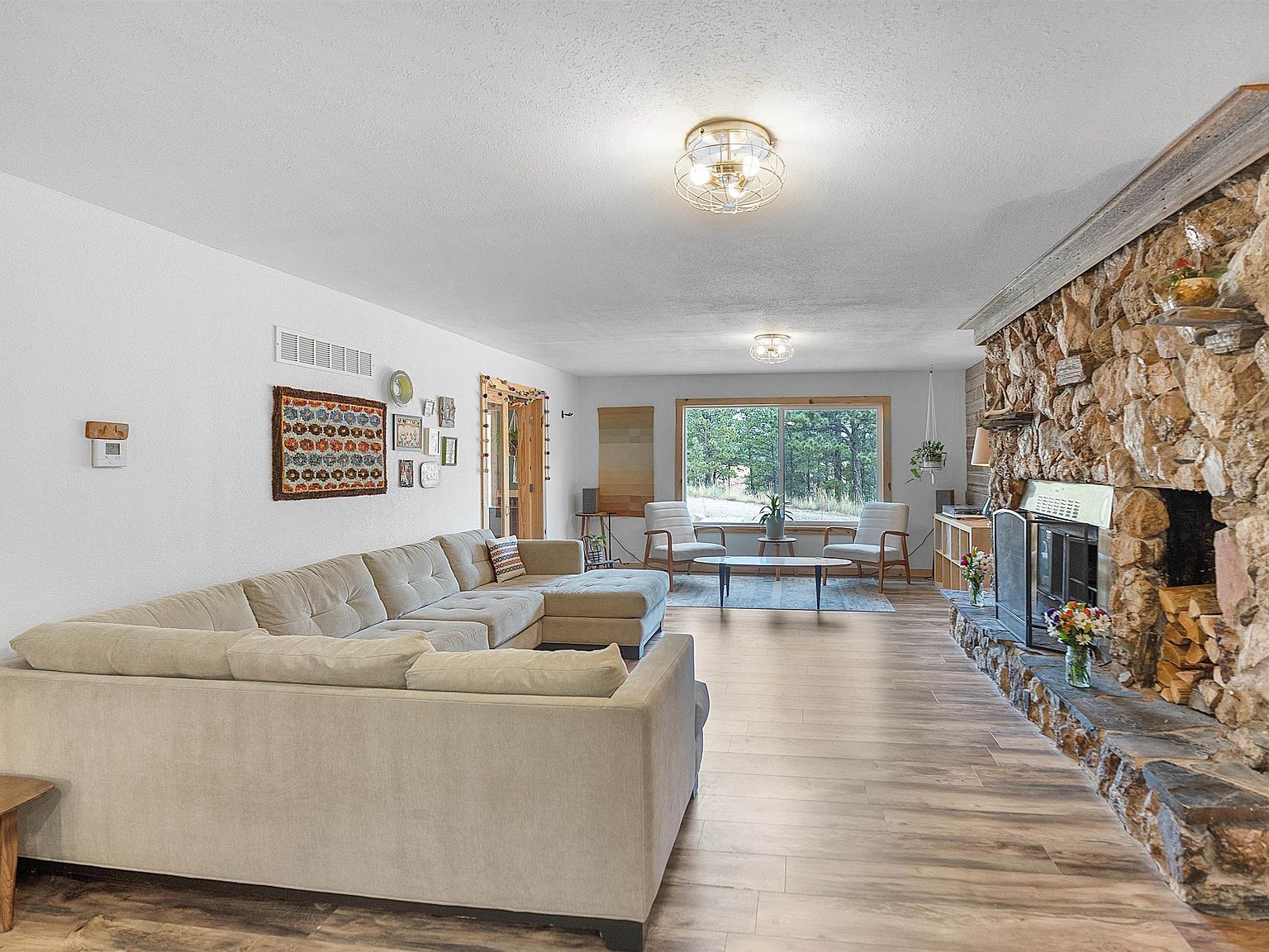 27546 Cascade Rd Hot Springs, SD 57747 - Thumbnail 5