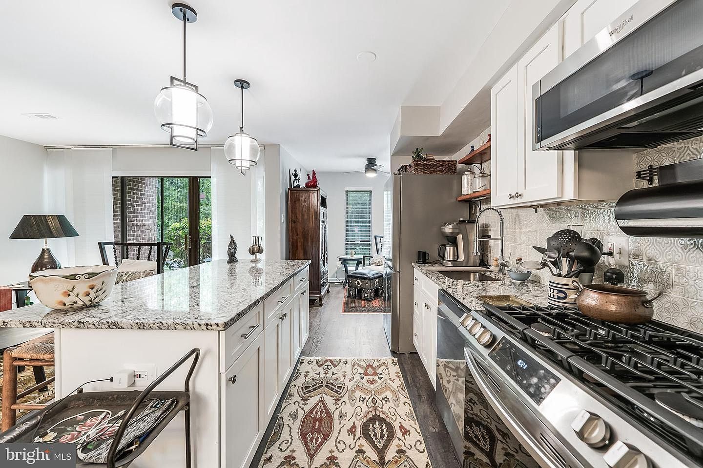 11220 Chestnut Grove Sq APT 13 Reston, VA 20190 - Thumbnail 5