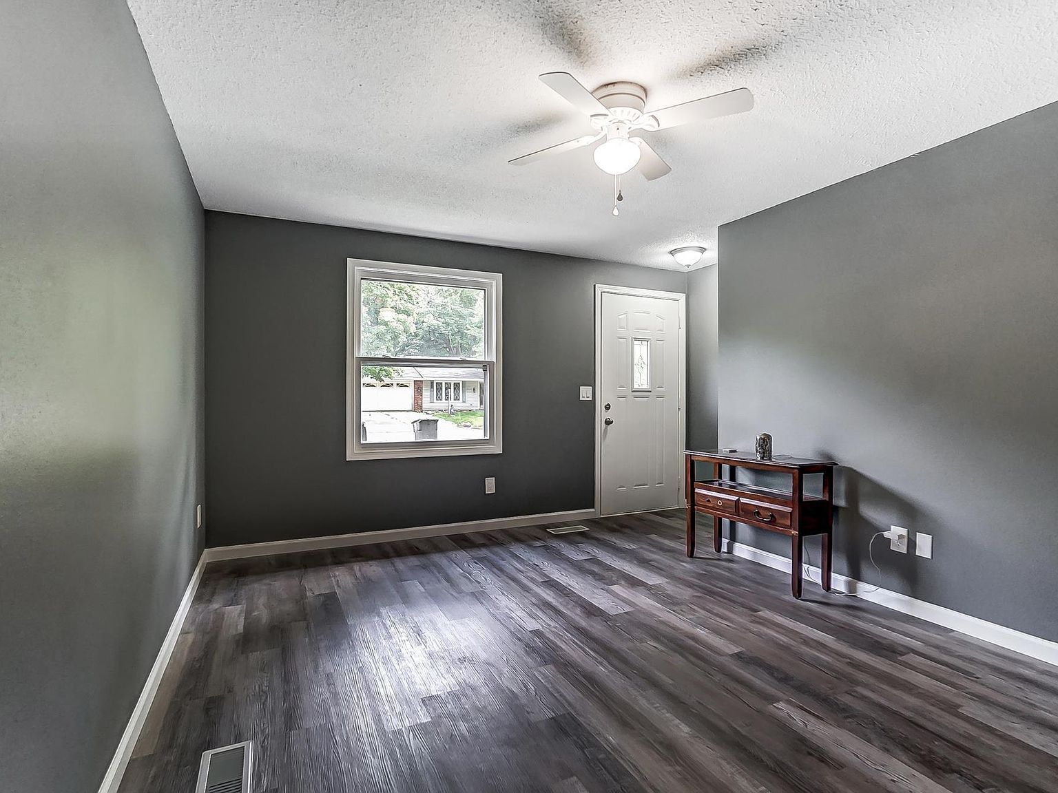 7412 Valley Meadows Dr Fort Wayne, IN 46815 - Thumbnail 5