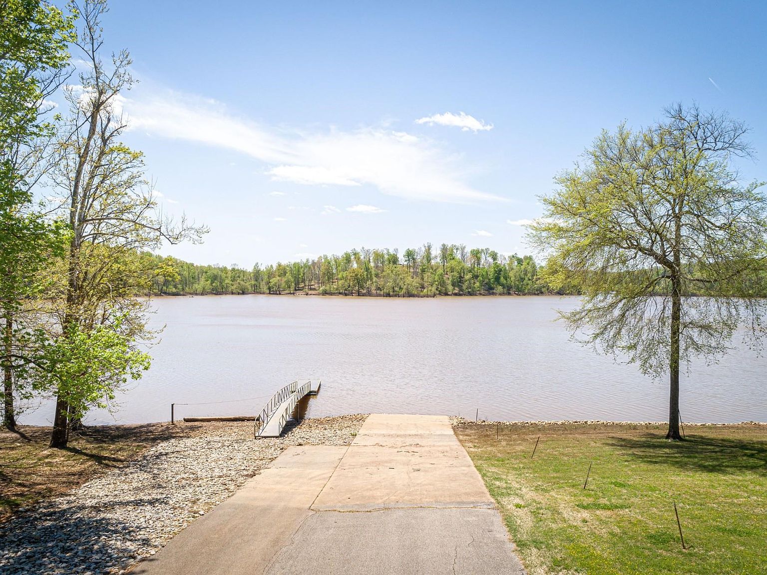 172 & 165 Fawn Ridge Rd Parsons, TN 38363 - Thumbnail 5