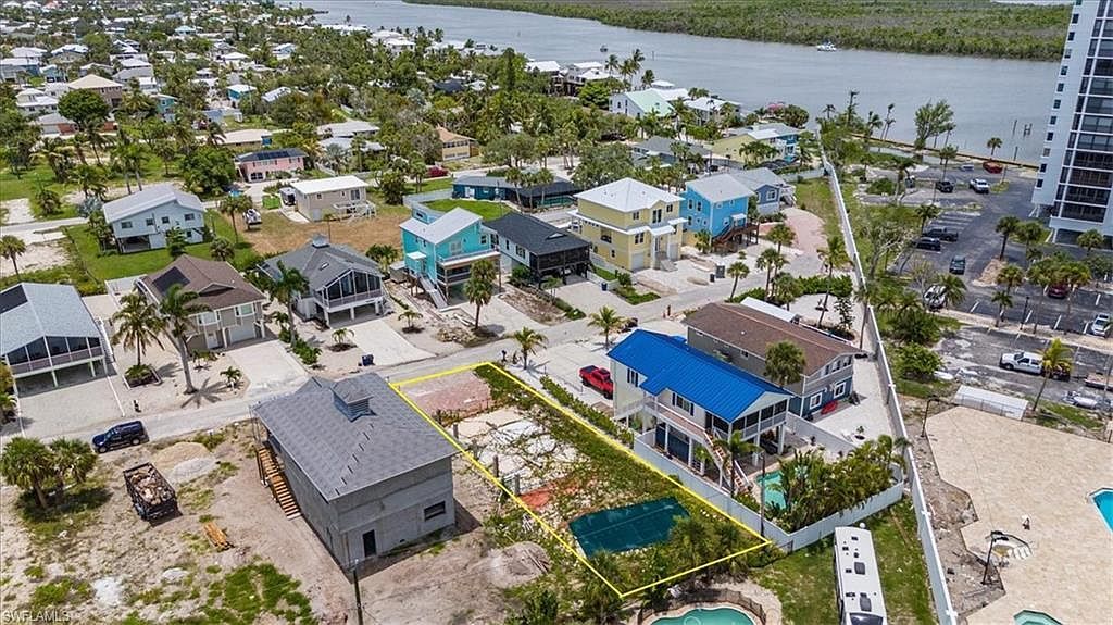 122 Gulfview Ave Fort Myers Beach, FL 33931 - Thumbnail 5