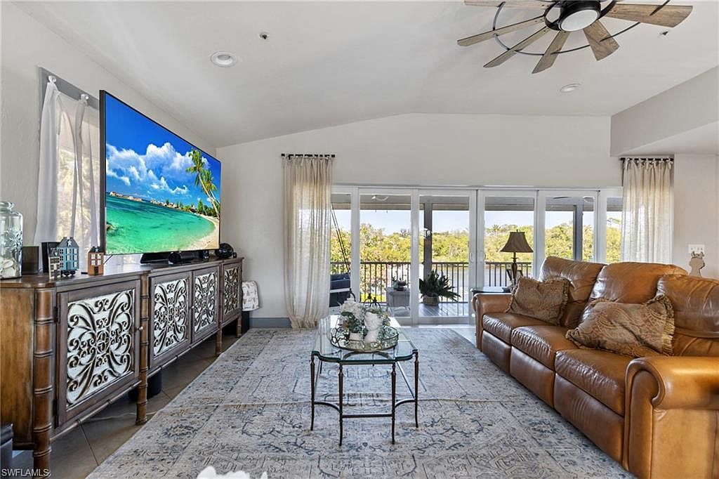 3968 Aloha Ln Bonita Springs, FL 34134 - Thumbnail 5