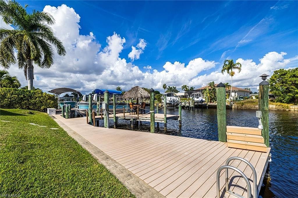 1911 SE 32nd Ter Cape Coral, FL 33904 - Thumbnail 5