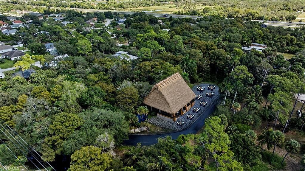 12025 Carpenter Ln Bonita Springs, FL 34135 - Thumbnail 5