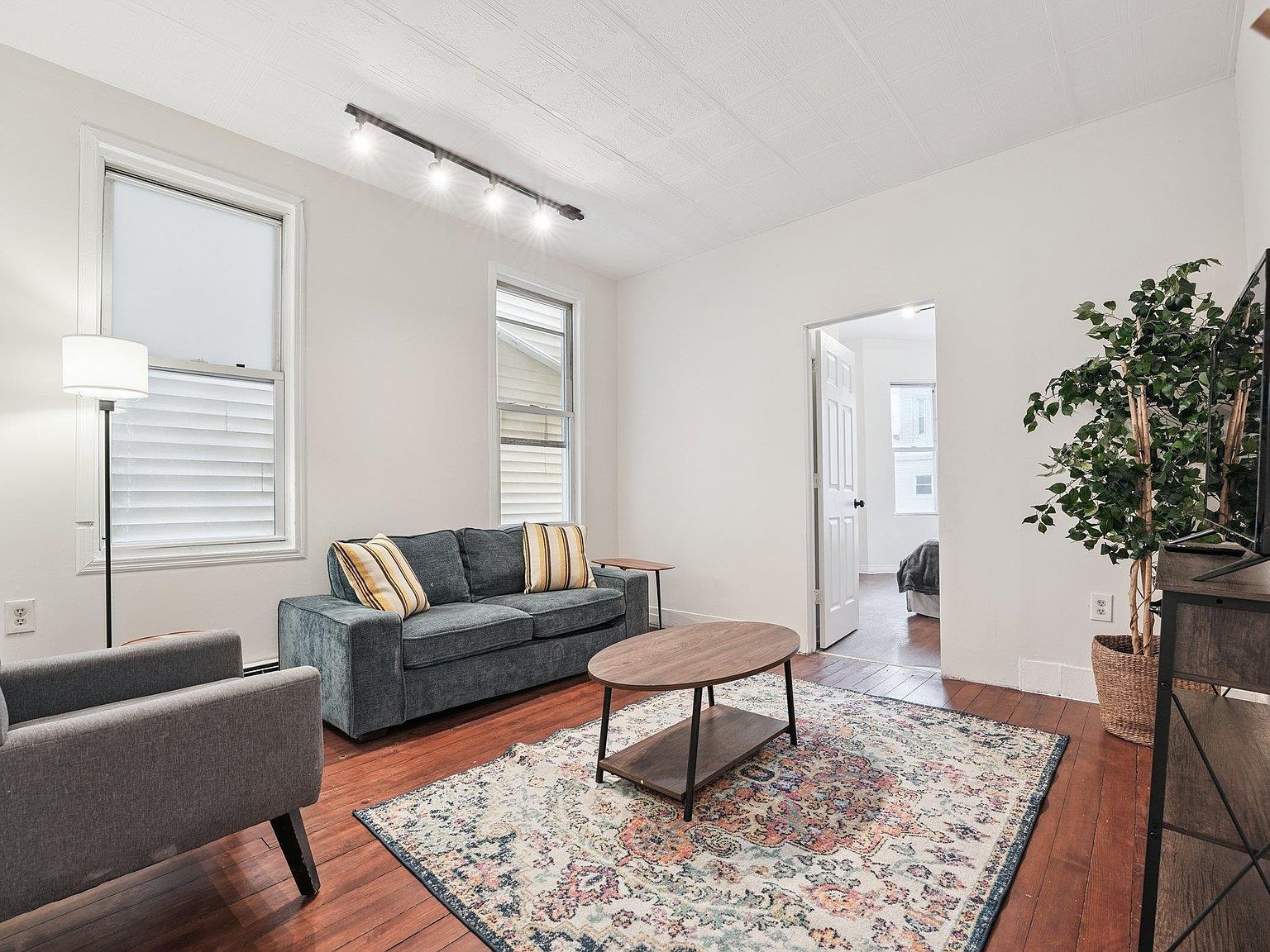 910 19th St Union City, NJ 07087 - Thumbnail 5