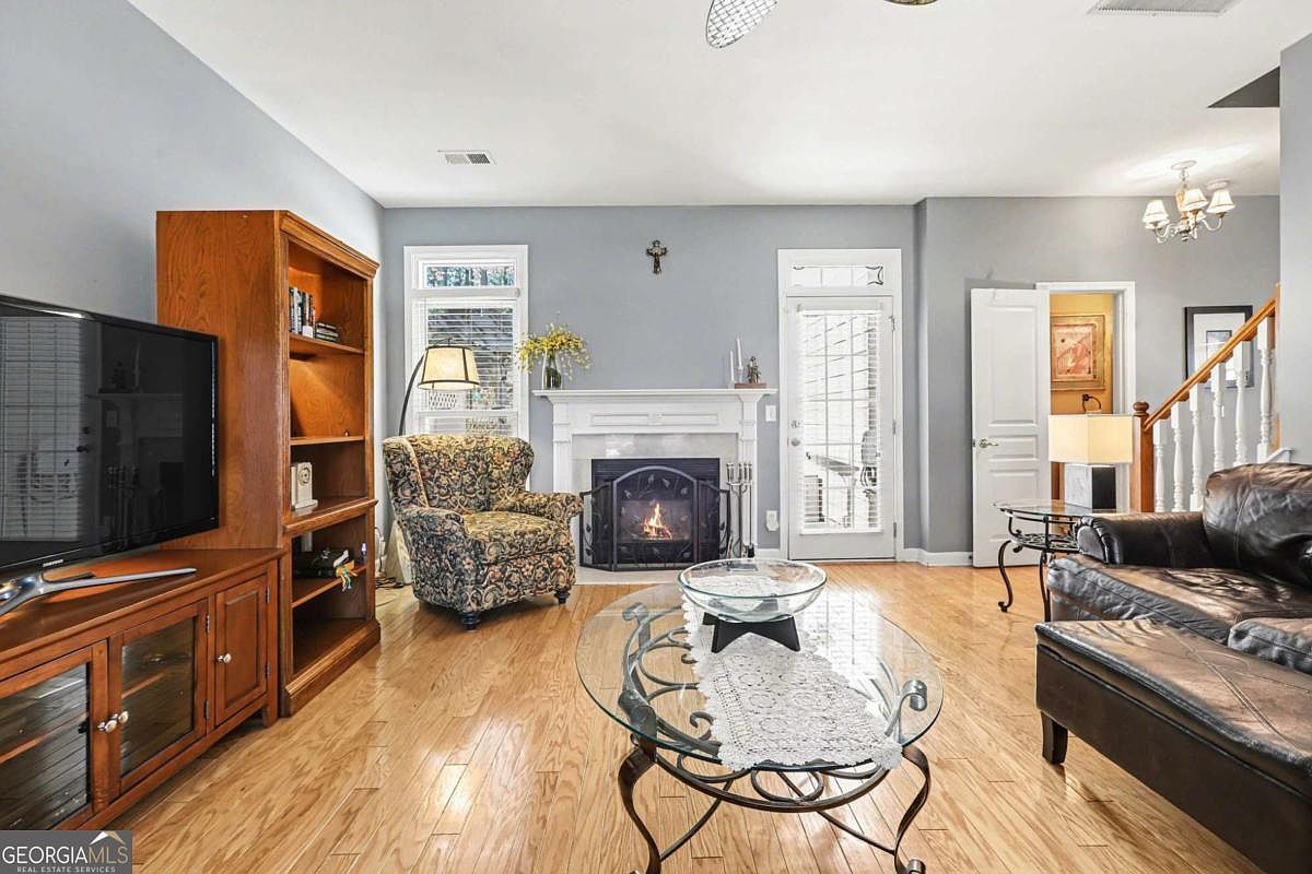 839 Scales Rd Suwanee, GA 30024 - Thumbnail 5