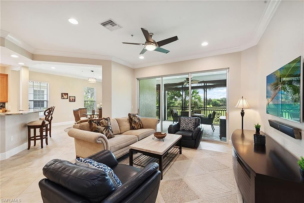 9022 Cascada Way #201 Naples, FL 34114 - Thumbnail 5