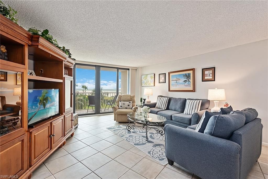 260 Seaview Ct APT 404 Marco Island, FL 34145 - Thumbnail 5