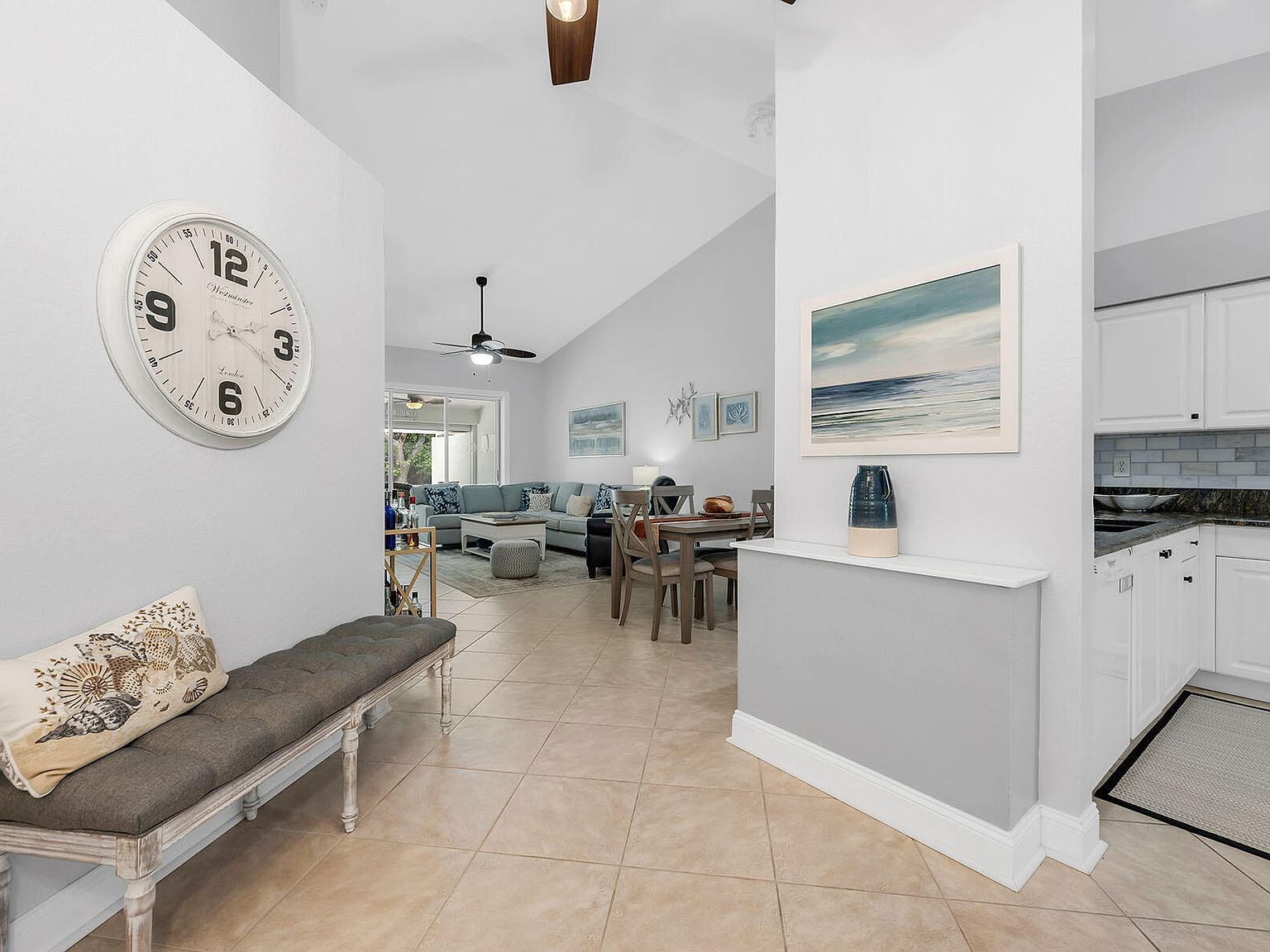 1724 Royal Cir #901 Naples, FL 34112 - Thumbnail 5