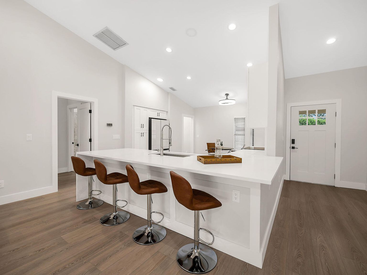 581 Country Walk Ct Naples, FL 34104 - Thumbnail 5