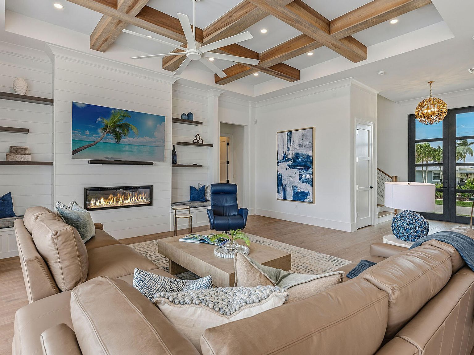 920 Iris Ct Marco Island, FL 34145 - Thumbnail 5