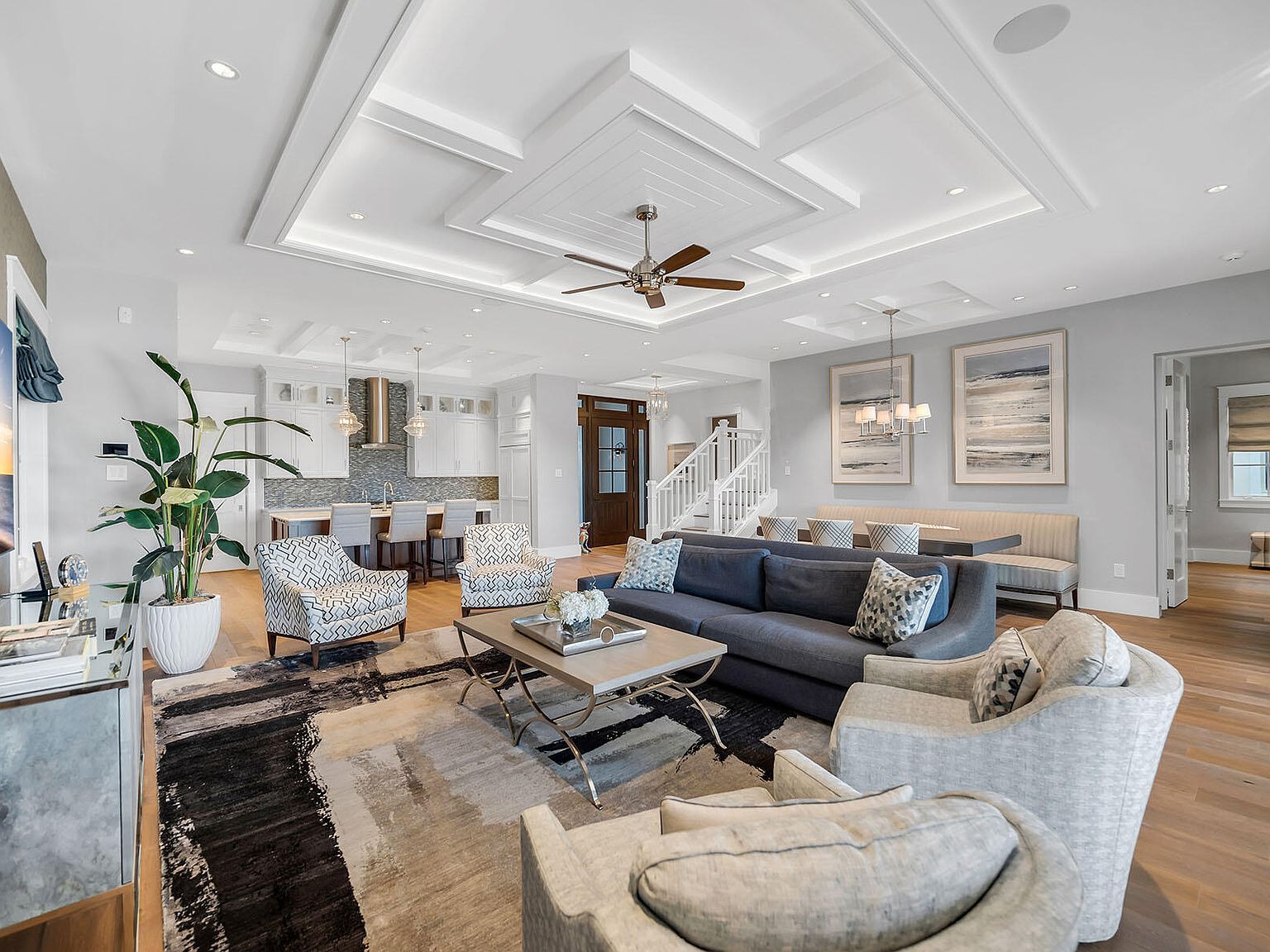 185 15th St S Naples, FL 34102 - Thumbnail 5