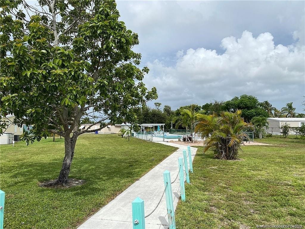 603 NE Tahiti Way Jensen Beach, FL 34957 - Thumbnail 5