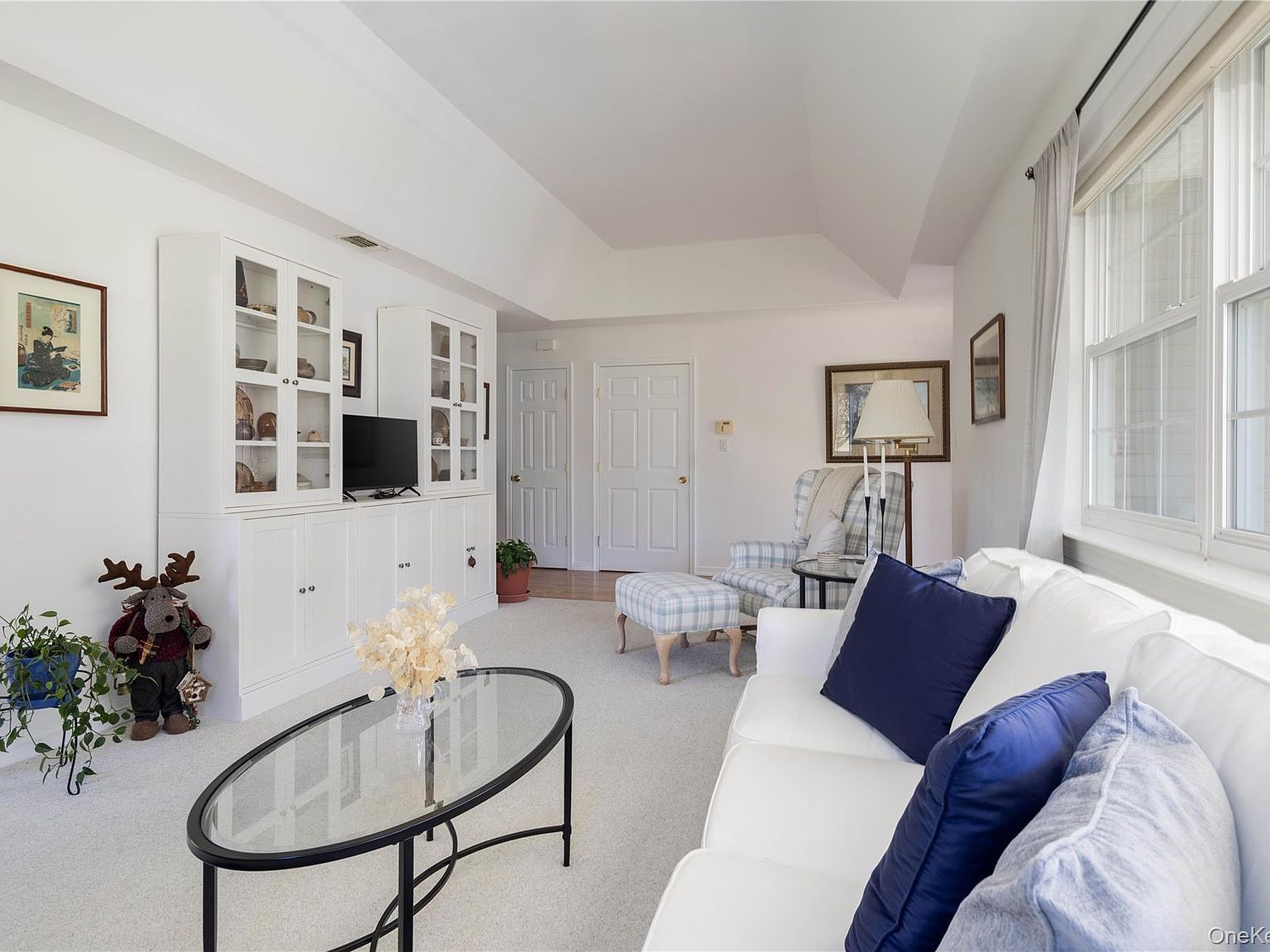 1504 Pebble Beach Path Riverhead, NY 11901 - Thumbnail 5