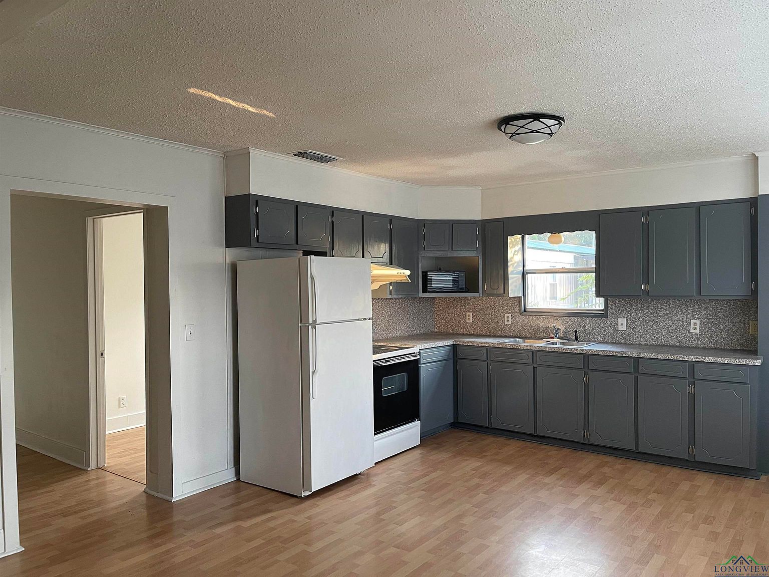 505 Comer St Carthage, TX 75633 - Thumbnail 5