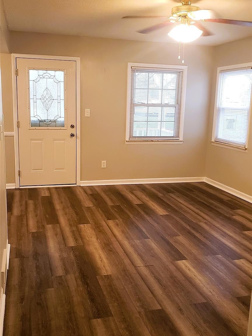 138 W Strathmore Ave Pontiac, MI 48340 - Thumbnail 5