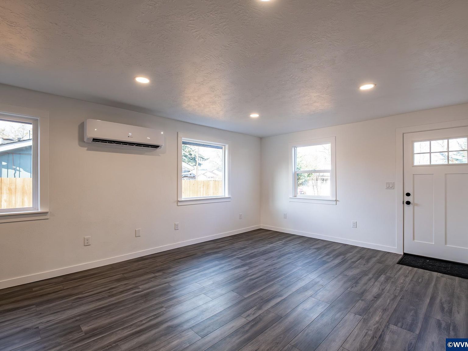 2241 Nandina St Sweet Home, OR 97386 - Thumbnail 5