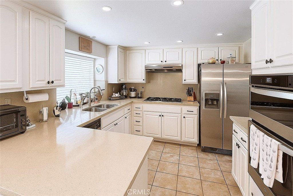 25463 Hardy Pl Valencia, CA 91381 - Thumbnail 5