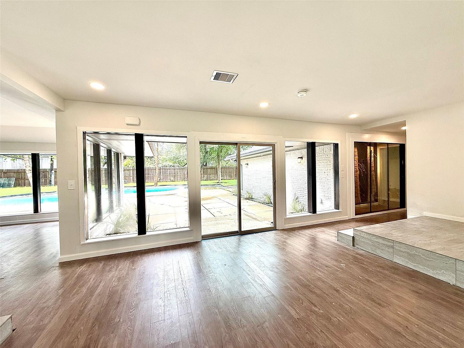 7810 Nairn St Houston, TX 77074 - Thumbnail 5