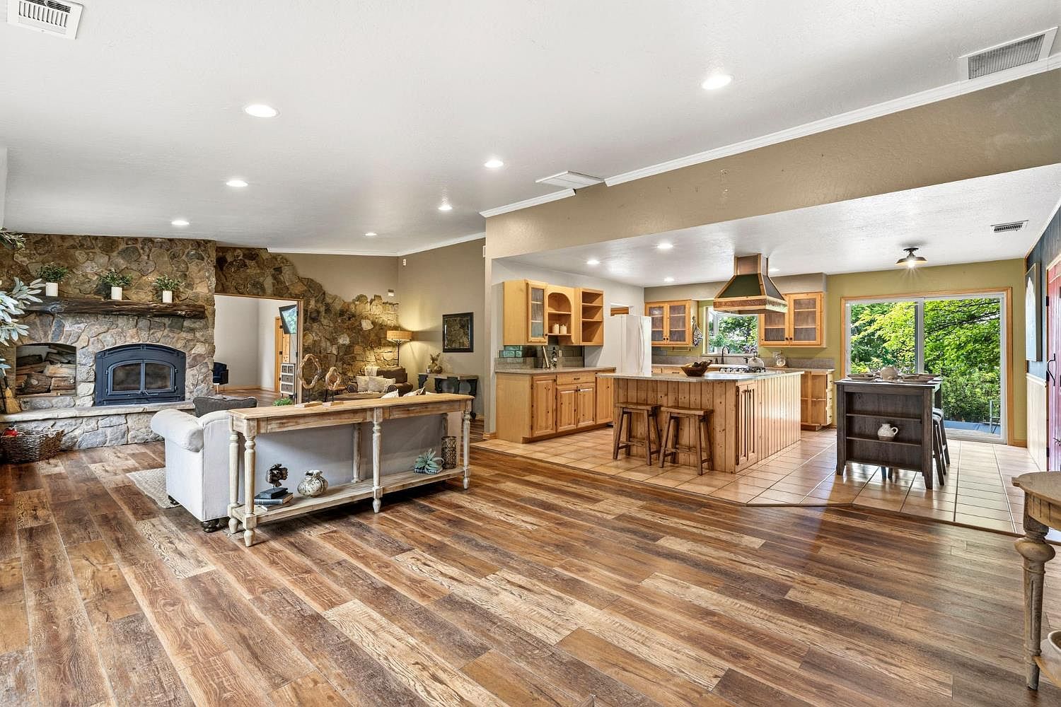 9340 Mosquito Rd Placerville, CA 95667 - Thumbnail 5