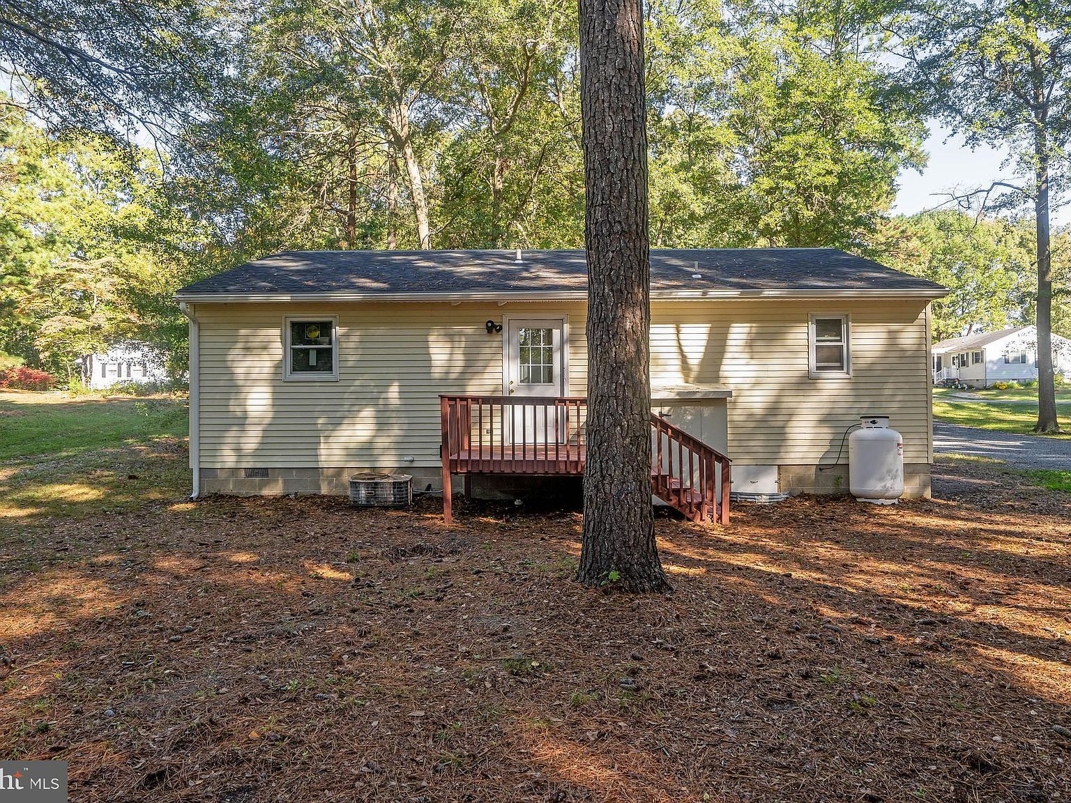 414 Sarah Ln Salisbury, MD 21801 - Thumbnail 5