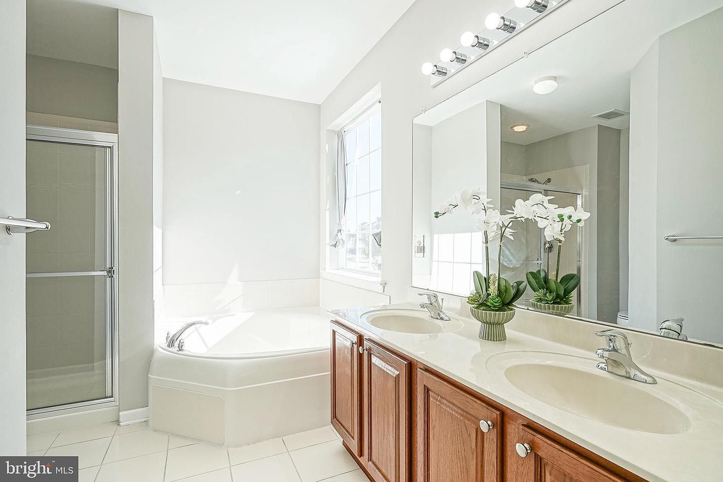 226 Breeders Cup Dr Cherry Hill, NJ 08002 - Thumbnail 5