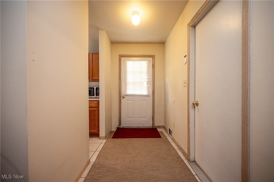 5546 Shaffer Rd NW #A & B Warren, OH 44481 - Thumbnail 5