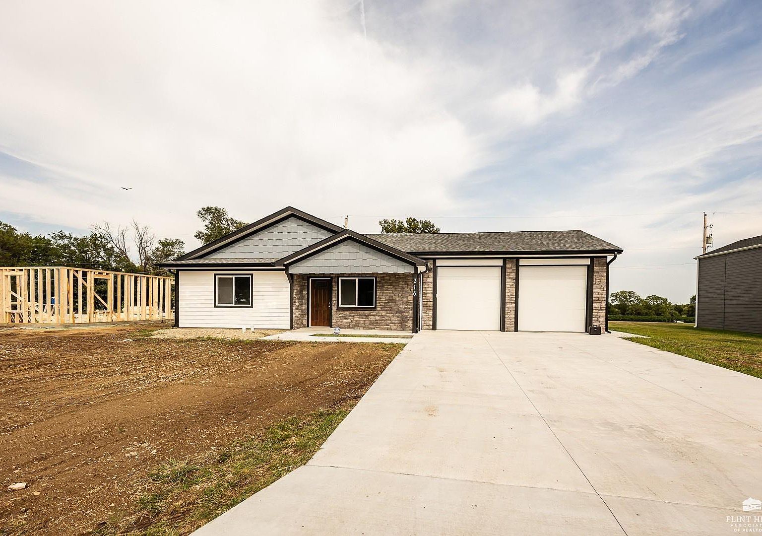 216 Green Acres Dr Milford, KS 66514 - Thumbnail 5