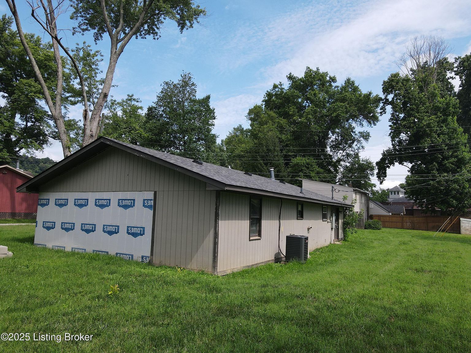 6320 Jefferson St Westport, KY 40077 - Thumbnail 5