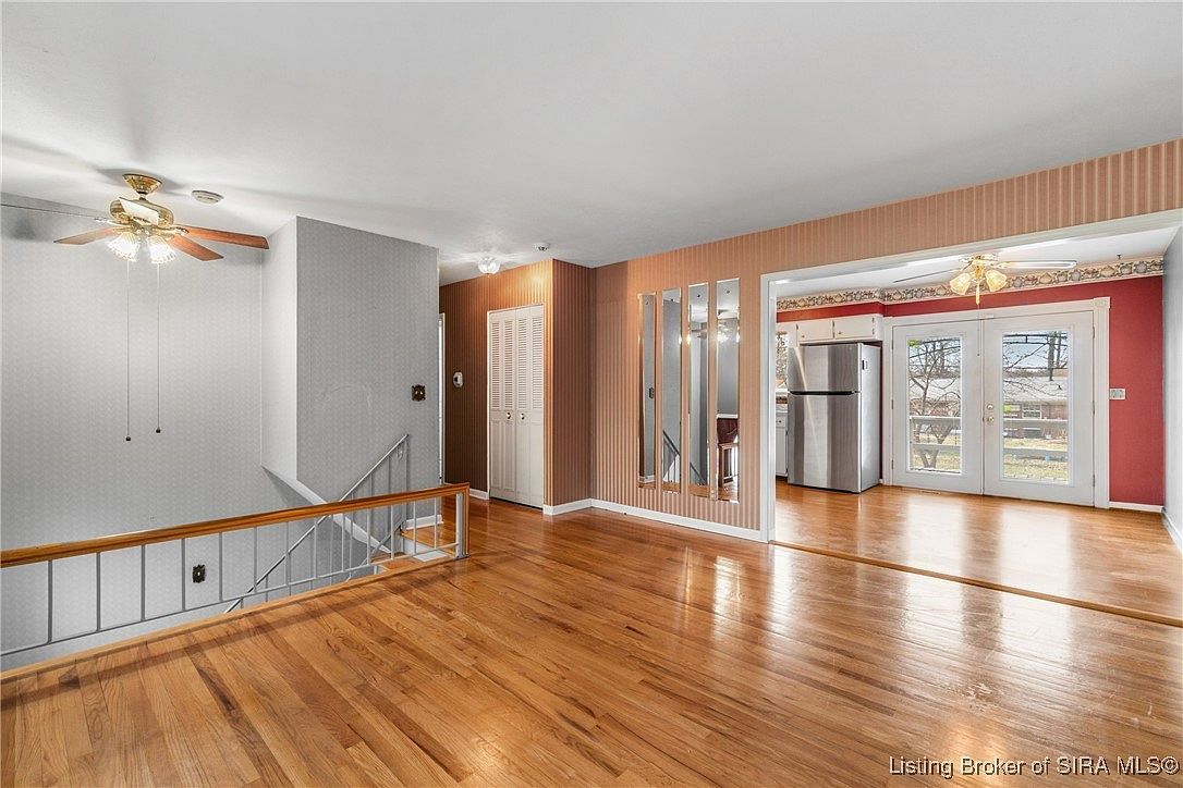 925 Redwood Dr Clarksville, IN 47129 - Thumbnail 5