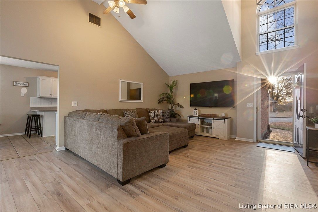 8504 Twin Springs Dr Sellersburg, IN 47172 - Thumbnail 5