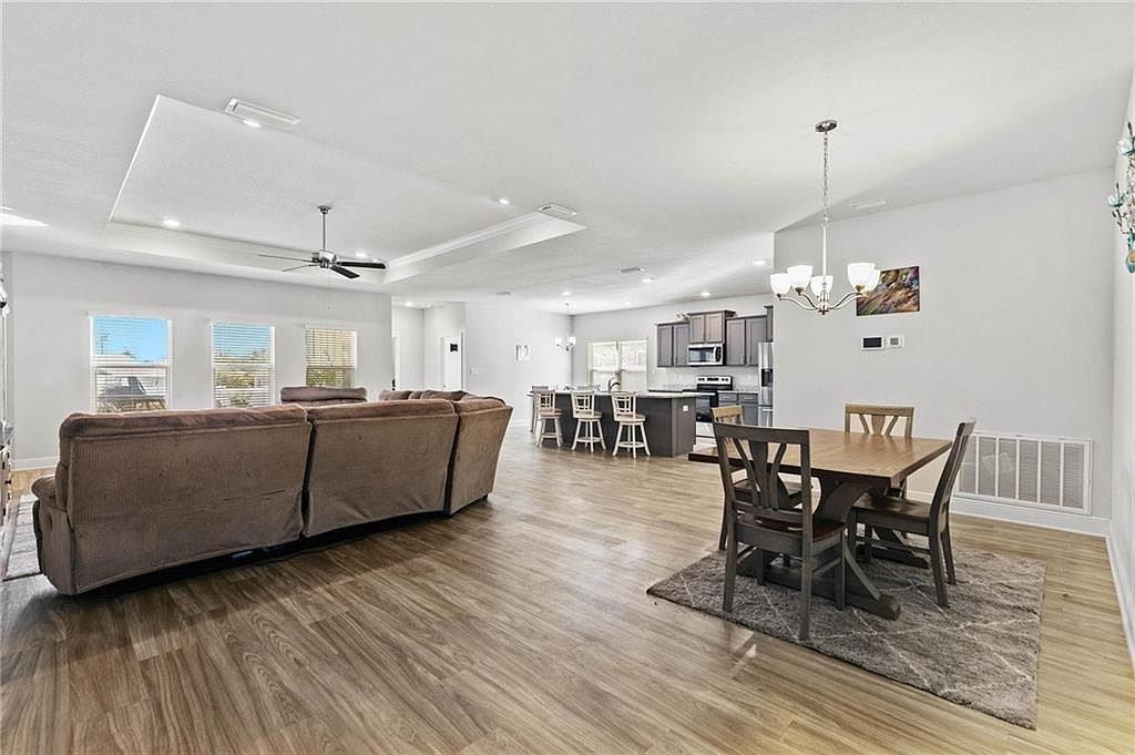 24582 Smarty Jones Cir Daphne, AL 36526 - Thumbnail 5