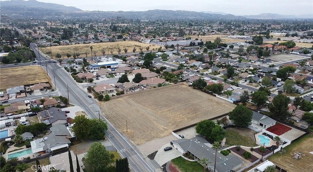 0 Apn 21 20 #551-530 Hemet, CA 92544 - Thumbnail 5