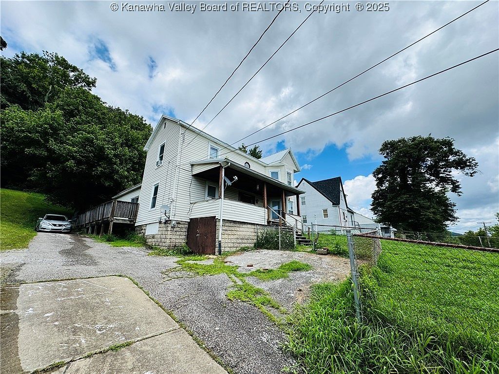 3516 Washington St W Charleston, WV 25387 - Thumbnail 5