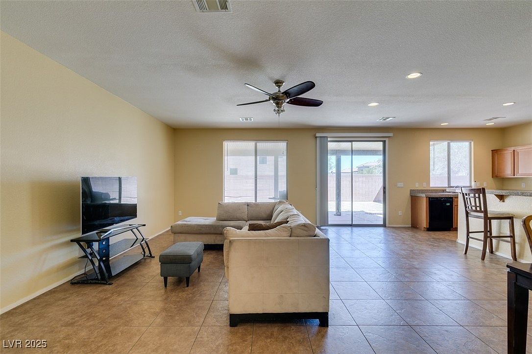 4998 Lavaliere Ave Las Vegas, NV 89139 - Thumbnail 5