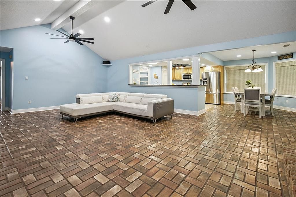 213 Chimaera Ln Slidell, LA 70458 - Thumbnail 5